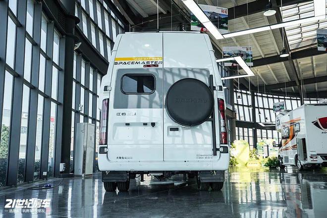 ！B型房车全能利器大驰房车大腕200F开元棋牌app2598万起的“堆料王”(图3)