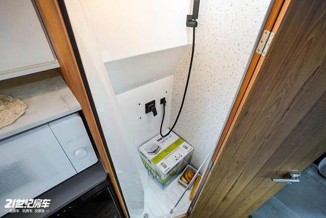 ！B型房车全能利器大驰房车大腕200F开元棋牌app2598万起的“堆料王”(图8)