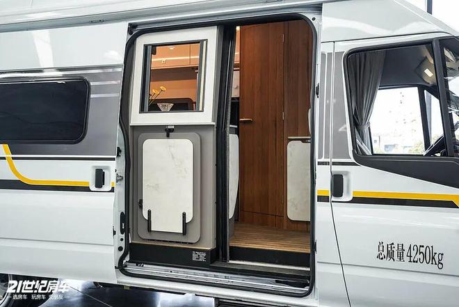 ！B型房车全能利器大驰房车大腕200F开元棋牌app2598万起的“堆料王”(图2)