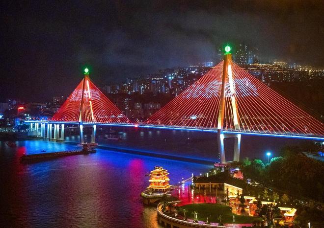 会巴东启幕BJ30旅行家探秘神农架ky开元棋牌2025北京越野用户大(图4) 会巴东启幕BJ30旅行家探秘神农架ky开元棋牌2025北京越野用户大(图4)